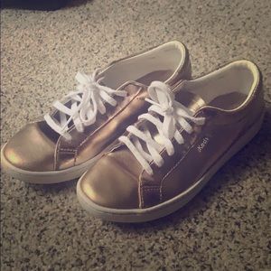 Kids gold keds